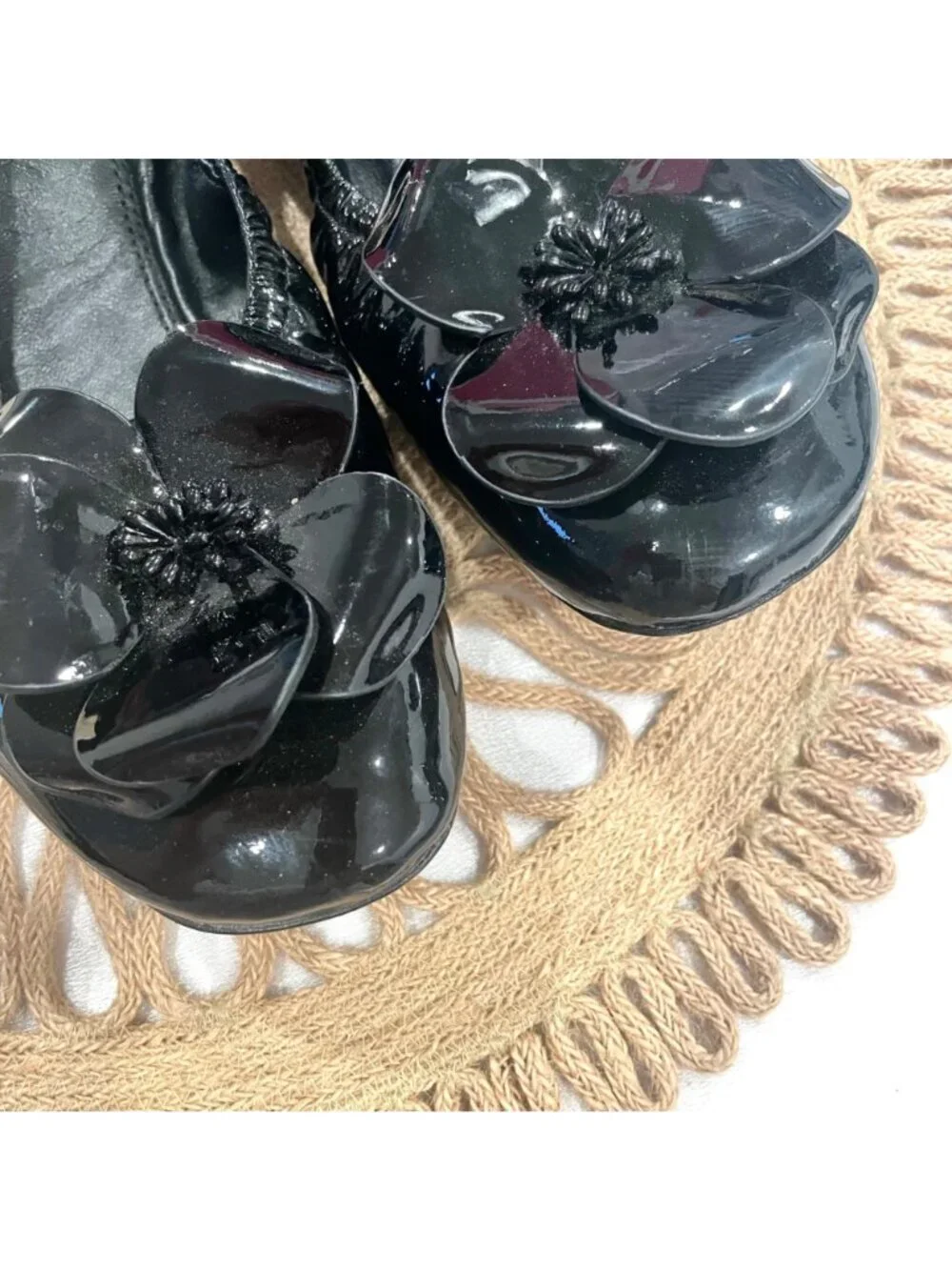 Tory Burch Floral Applique Patent Leather Ballet Flats Size 8 Black